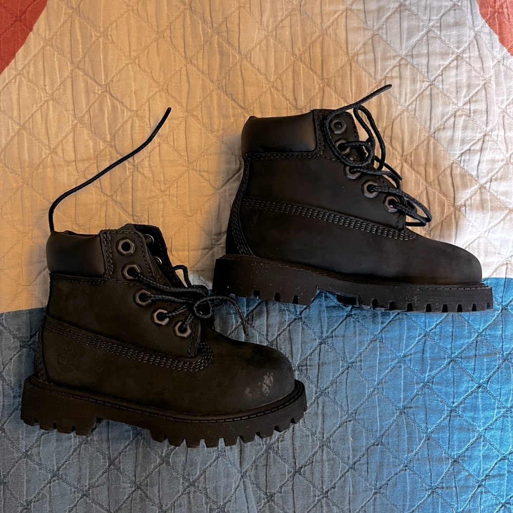 NWT Timberland Boots, Toddler size 6, Black